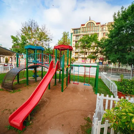 Отель Perla Luxury 5*