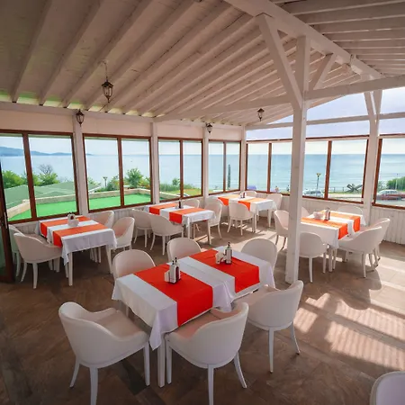 Отель Perla Luxury