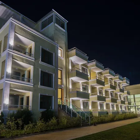 Perla Luxury