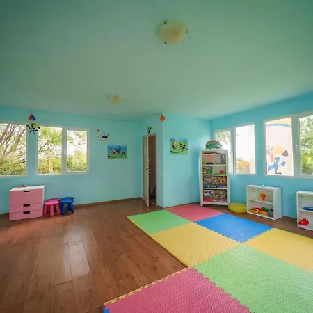 Отель Perla Luxury