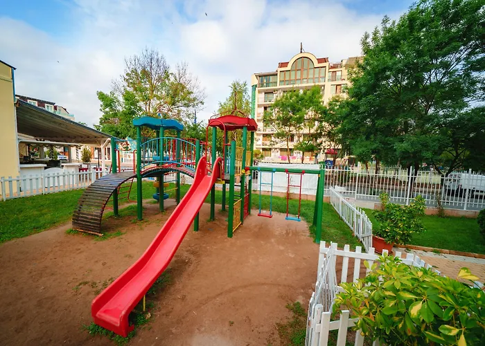 Отель Perla Luxury 5*