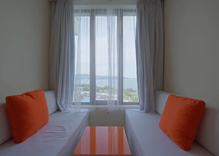 Perla Luxury Отель Приморско