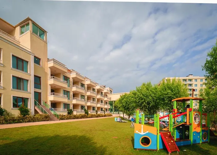 Отель Perla Luxury 5*