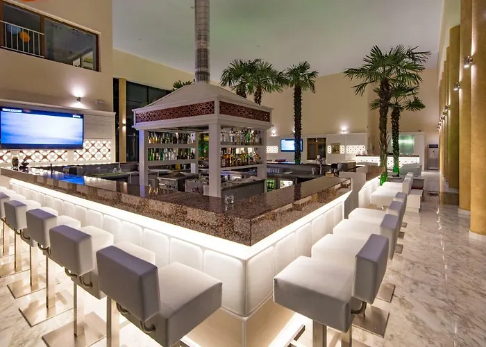 Perla Luxury プリモルスコ