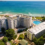 فندق Perla Luxury 5*