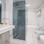 فندق Perla Luxury 5*