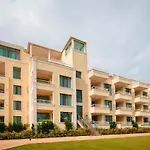 فندق Perla Luxury 5*