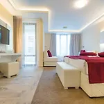 Perla Luxury فندق 5*