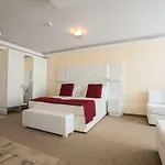 فندق Perla Luxury بريمورسكو