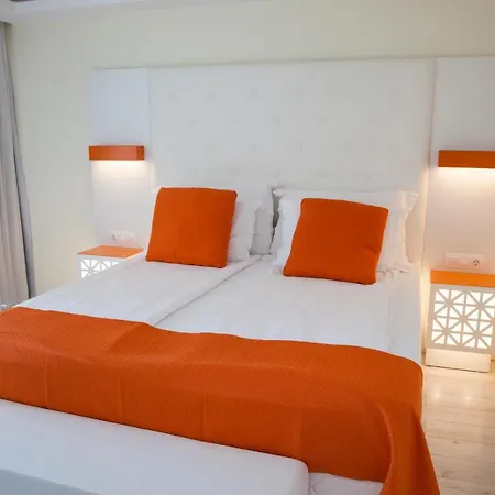 Perla Luxury